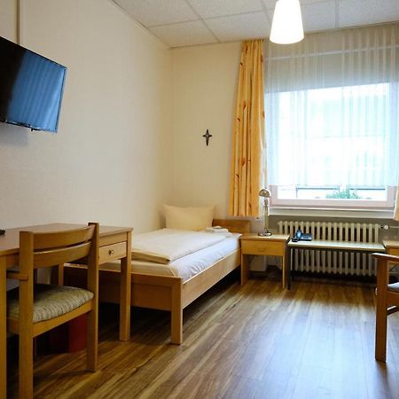 St. Bonifatiuskloster - Geistliches Zentrum Hünfeld Εξωτερικό φωτογραφία