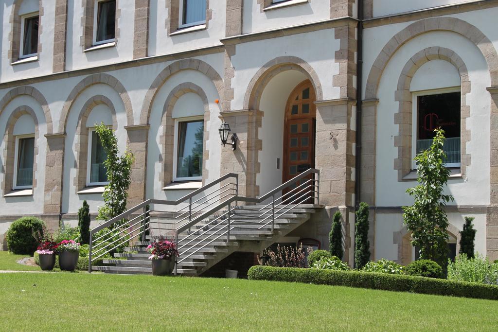 St. Bonifatiuskloster - Geistliches Zentrum Hünfeld Εξωτερικό φωτογραφία